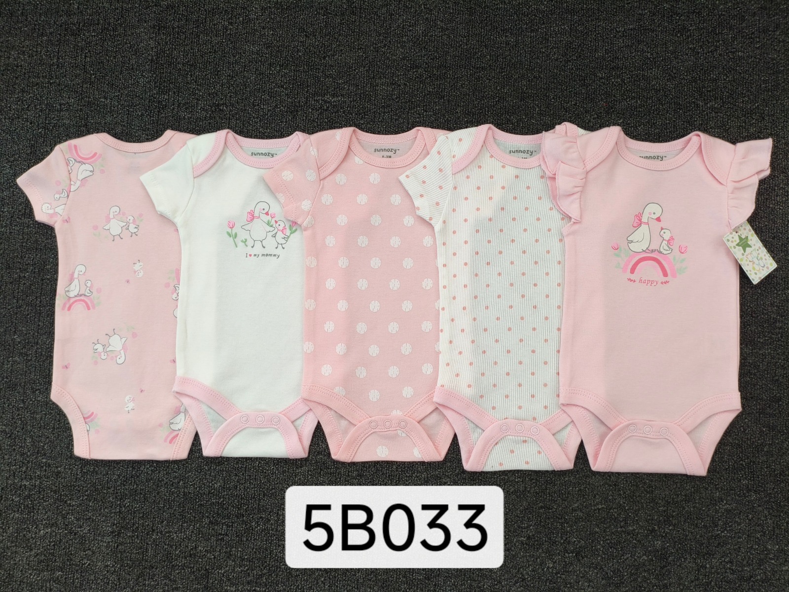 385b5909-2c59-479b-8c9e-c96f651c2a5f