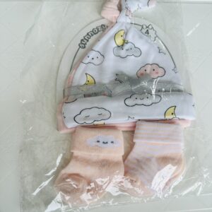 Sunnozy Knotted 3pcs hat & Socks